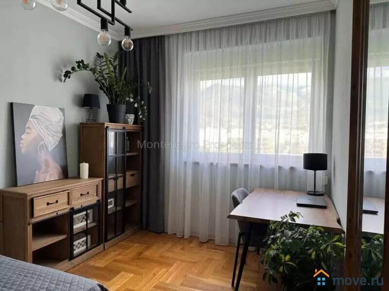 3-комн. квартира, 107 м²