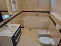 Продаем двухкомнатную квартиру, 62 м², этаж 3 из 6. Фото 4