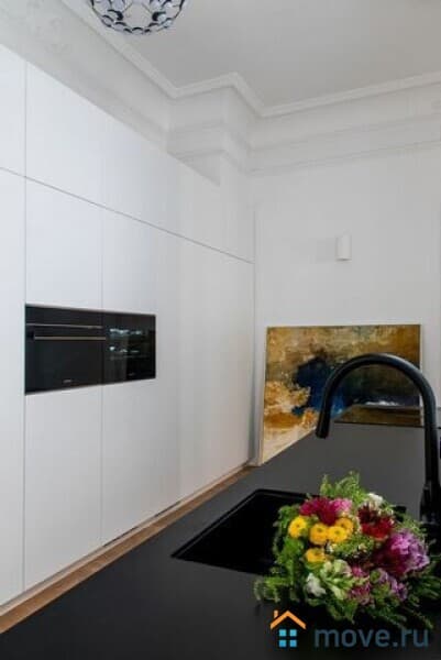 3-комн. квартира, 130 м²