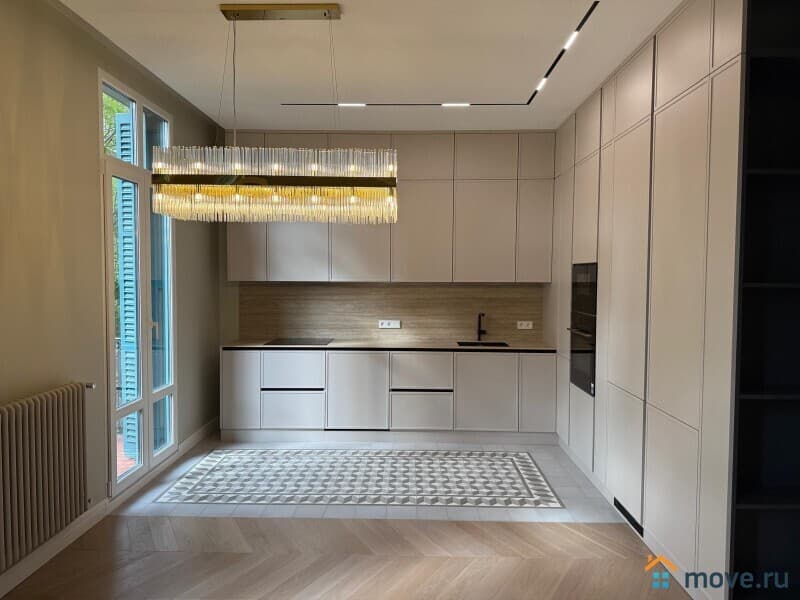 4-комн. квартира, 124 м²