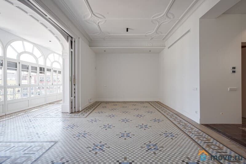 4-комн. квартира, 173 м²