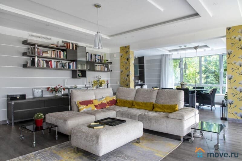 4-комн. квартира, 180 м²