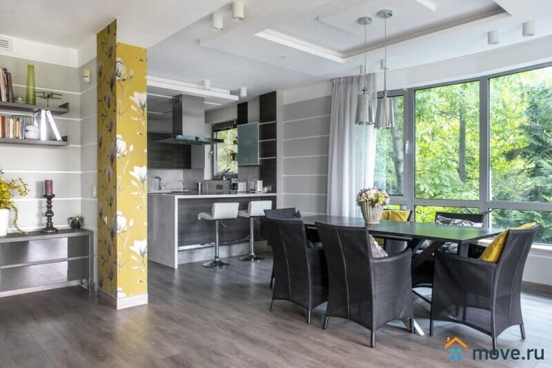 4-комн. квартира, 180 м²