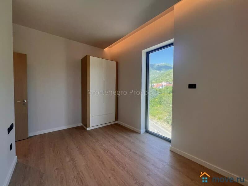 3-комн. квартира, 134 м²