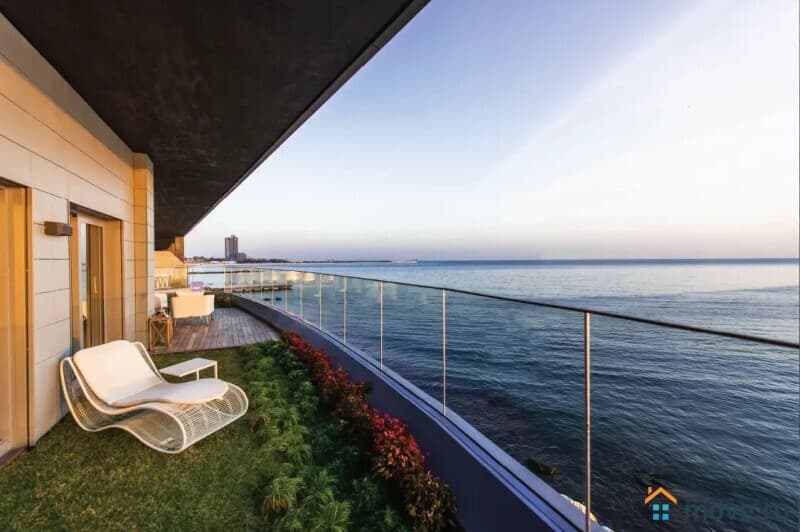 5-комн. квартира, 220 м²