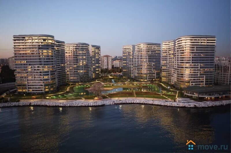 5-комн. квартира, 220 м²