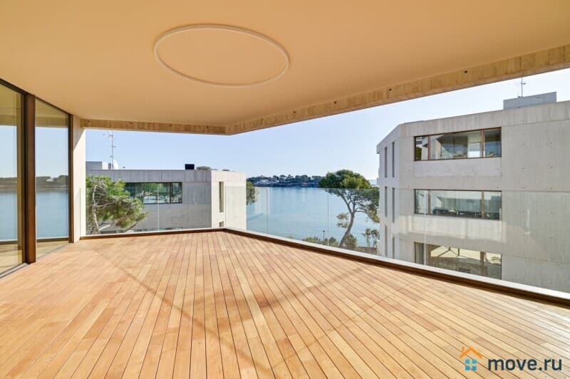 4-комн. квартира, 215 м²