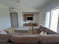 Купить трехкомнатную квартиру, 110 м², этаж 3 из 3. Фото 11