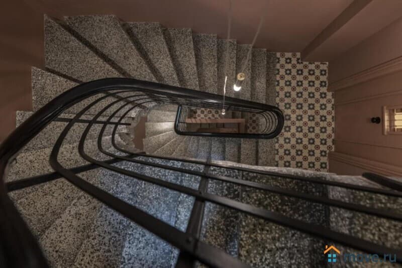 гостиница, 638 м²