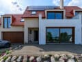Купить дом, 251 м². Фото 1