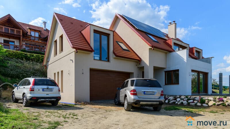 дом, 251 м²