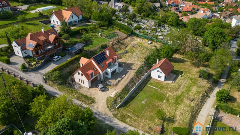 дом, 251 м²