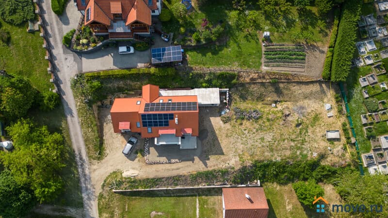 дом, 251 м²