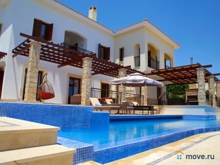 Продаем виллу, 670 м², Пафос