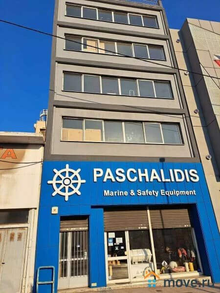 отдельное здание, 686 м²