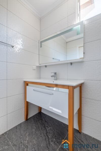 вилла, 250 м²