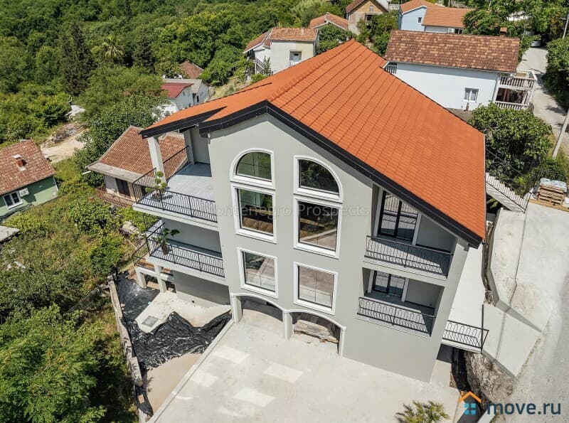 3-комн. квартира, 103 м²