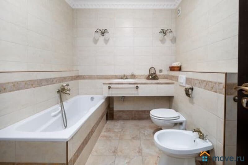4-комн. квартира, 153 м²