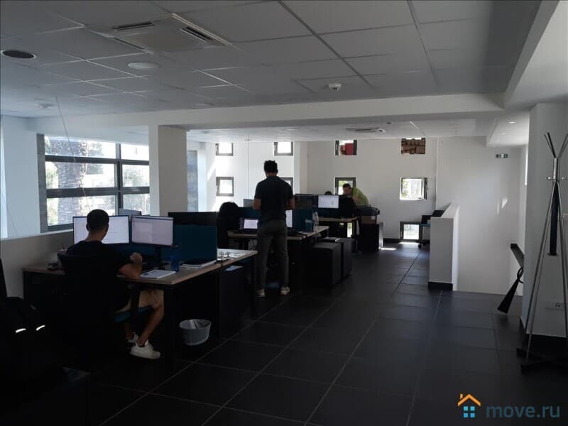 отдельное здание, 737 м²
