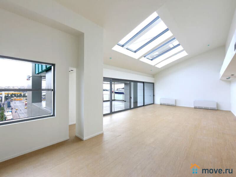отдельное здание, 2400 м²