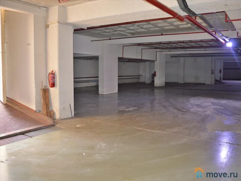 отдельное здание, 5127 м²