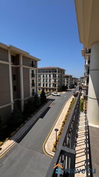 3-комн. квартира, 144 м²