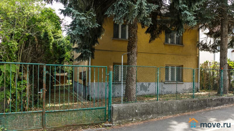 дом, 230 м²
