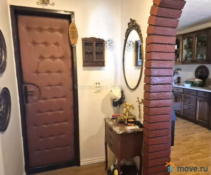 дом, 150 м²