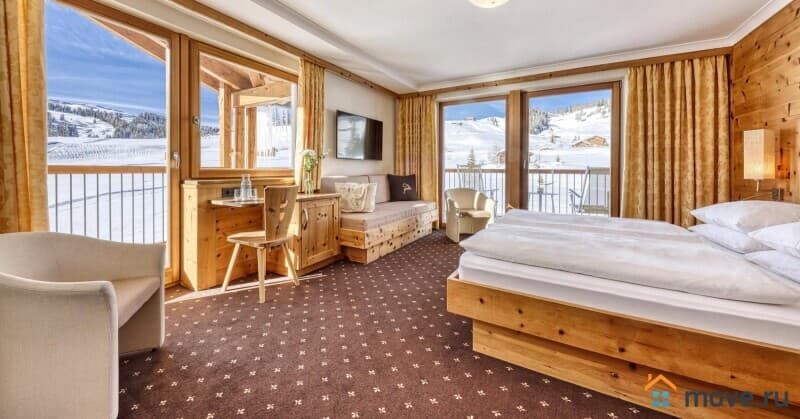 гостиница, 1300 м²
