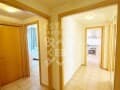 Продается трехкомнатная квартира, 107 м², этаж 2 из 5. Фото 21