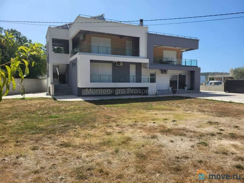 дом, 350 м²