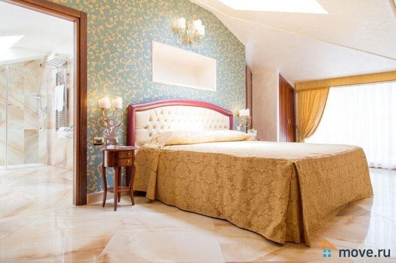 гостиница, 6000 м²