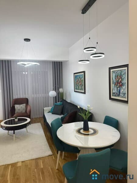 2-комн. квартира, 42 м²