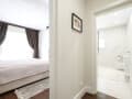 Продать трехкомнатную квартиру, 166 м², этаж 2 из 3. Фото 3