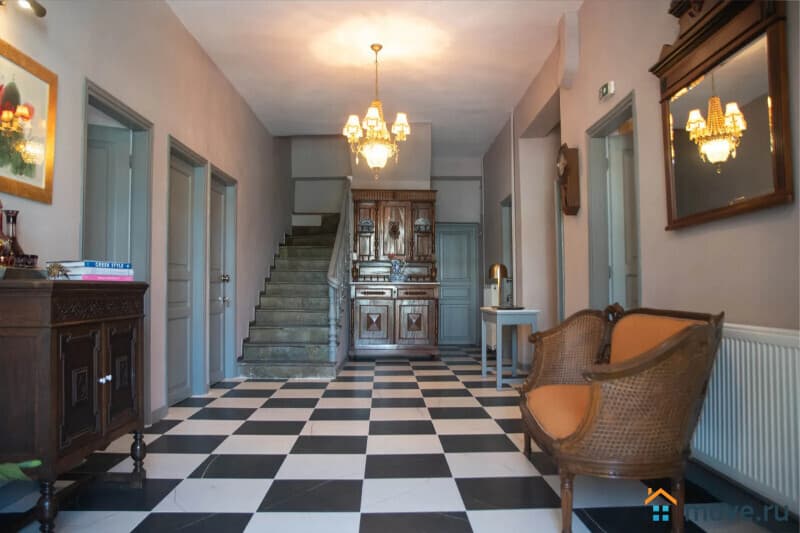 гостиница, 800 м²
