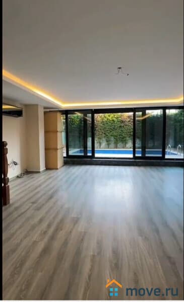 вилла, 275 м²