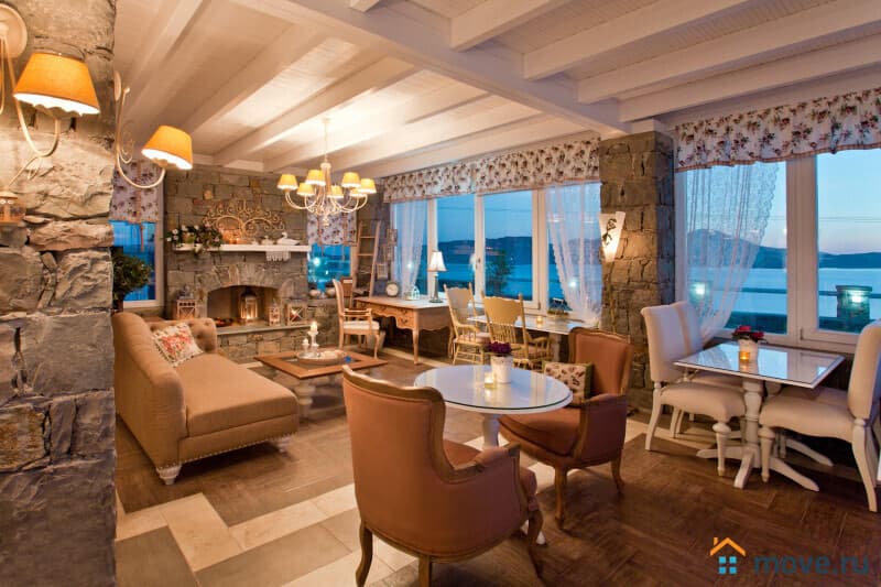 гостиница, 825 м²