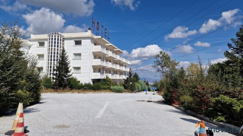 гостиница, 4390 м²