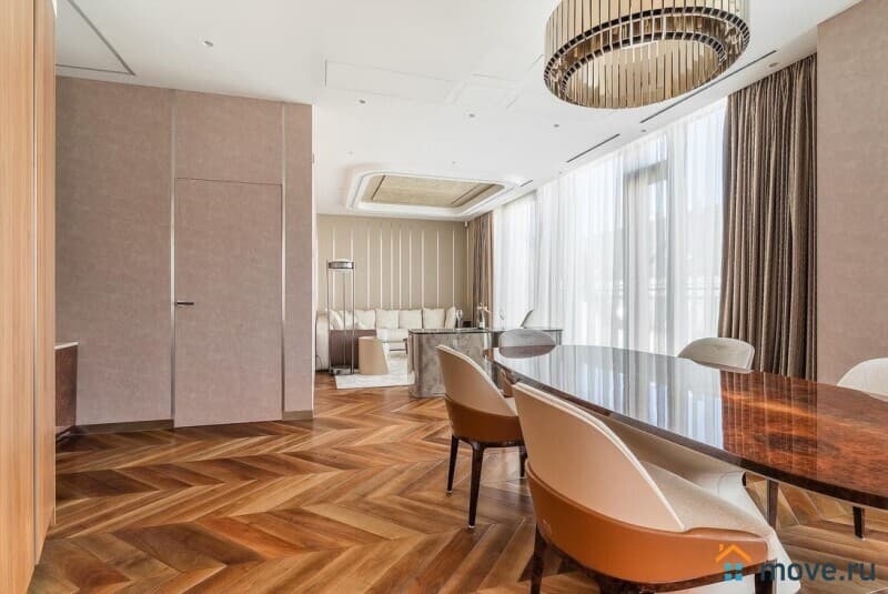 3-комн. квартира, 153 м²