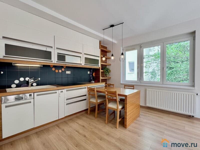 2-комн. квартира, 79 м²