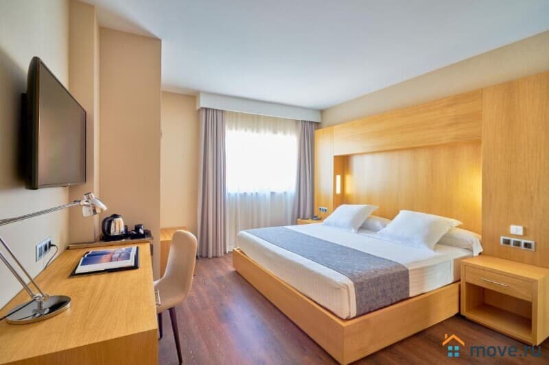 гостиница, 1500 м²