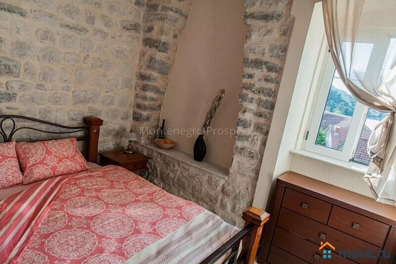 2-комн. квартира, 54 м²