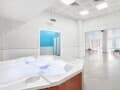 Купить трехкомнатную квартиру, 105 м², этаж 3 из 5. Фото 8