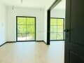 Купить четырехкомнатную квартиру, 117 м², этаж 2 из 3. Фото 2