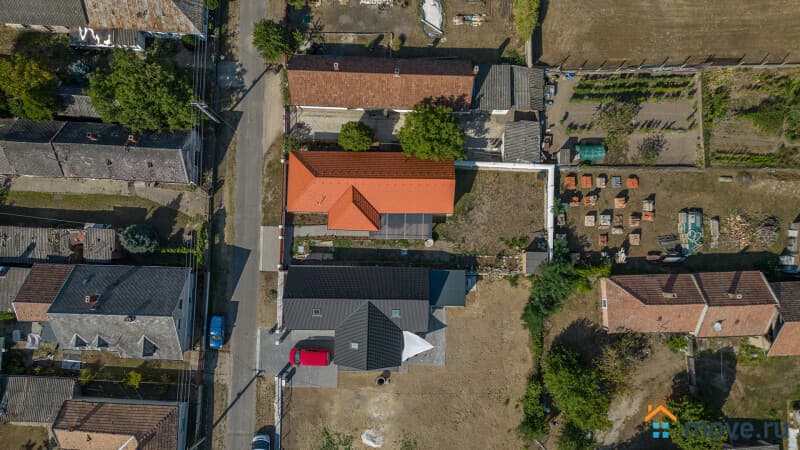 дом, 150 м²