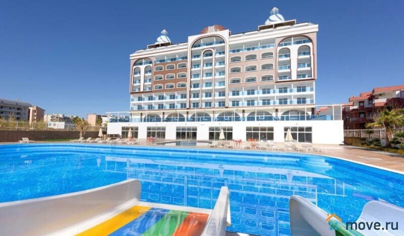 гостиница, 13000 м²