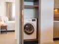 Продажа двухкомнатной квартиры, 107 м², этаж 3 из 6. Фото 2
