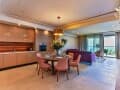 Продажа двухкомнатной квартиры, 107 м², этаж 3 из 6. Фото 1