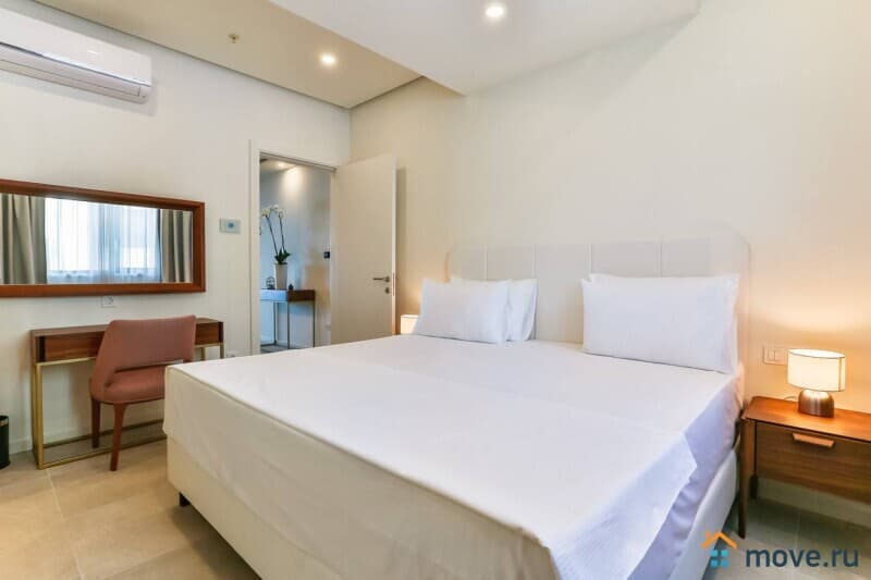 3-комн. квартира, 136 м²