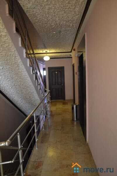 гостиница, 1800 м²